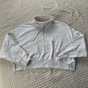 Old Navy Cropped 3/4 Zip Up